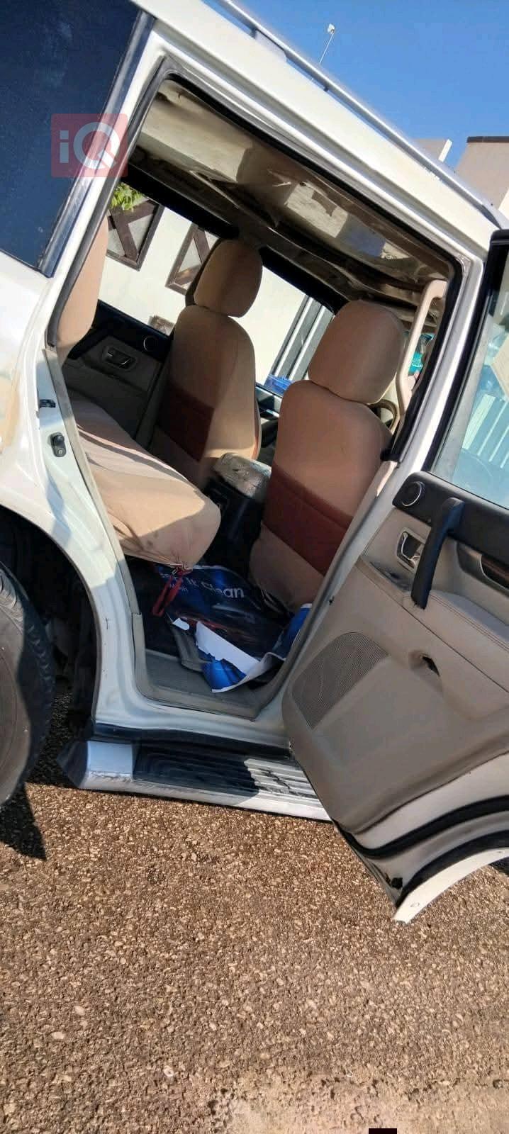 ميتسوبيشي باجيرو